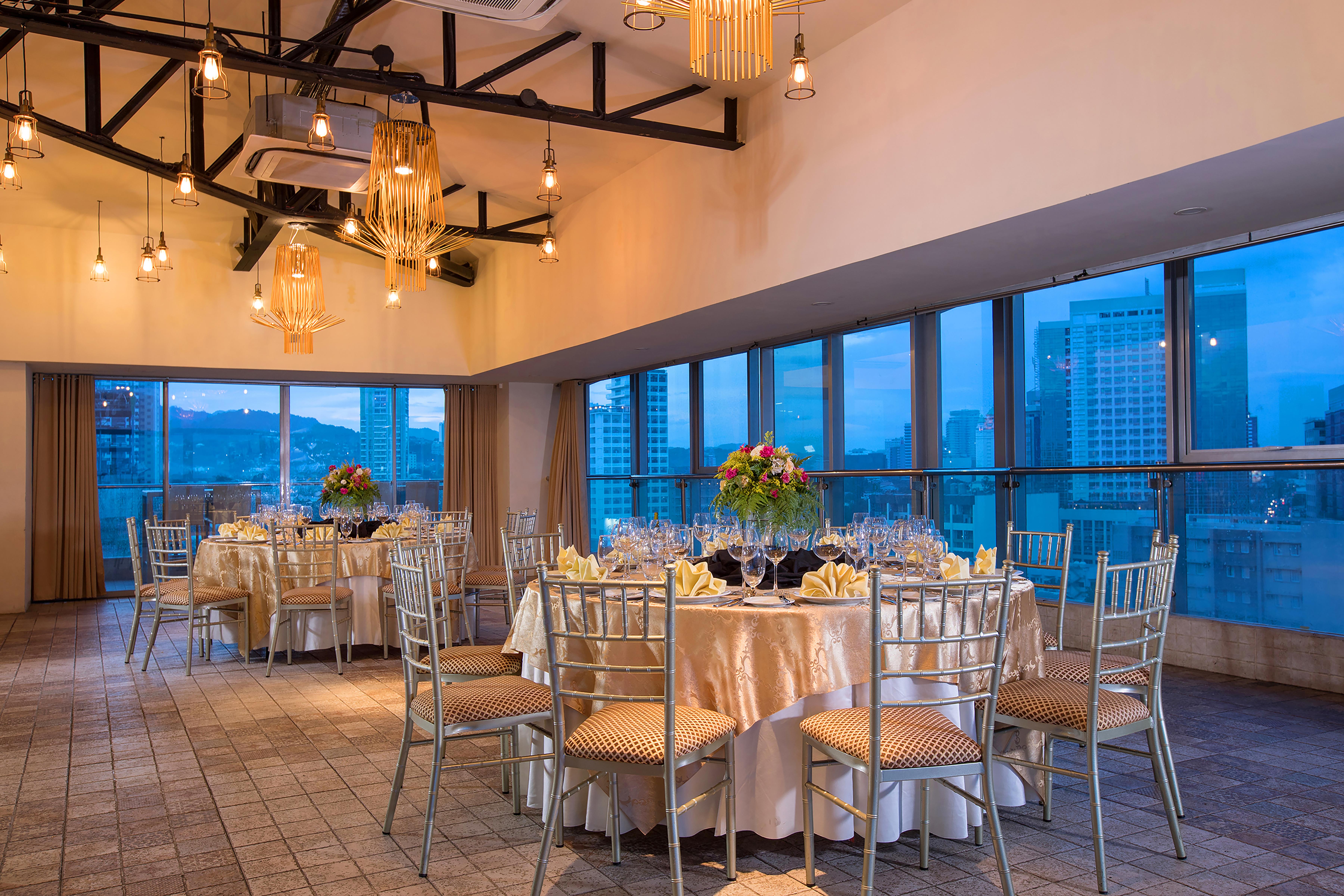 Golden Prince Hotel & Suites Cebu Dış mekan fotoğraf